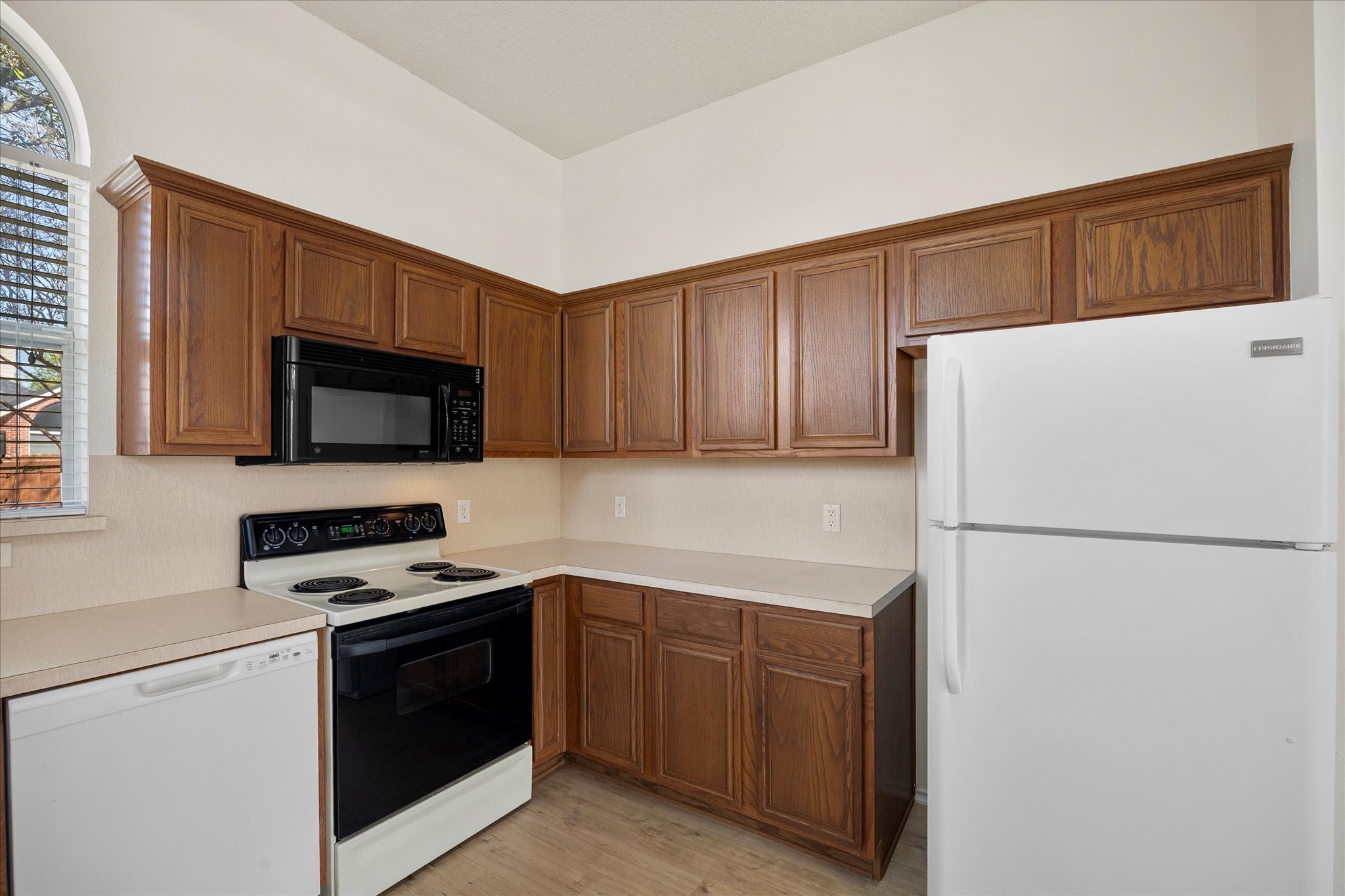 2937 Goldenwave Rockwall TX 75032