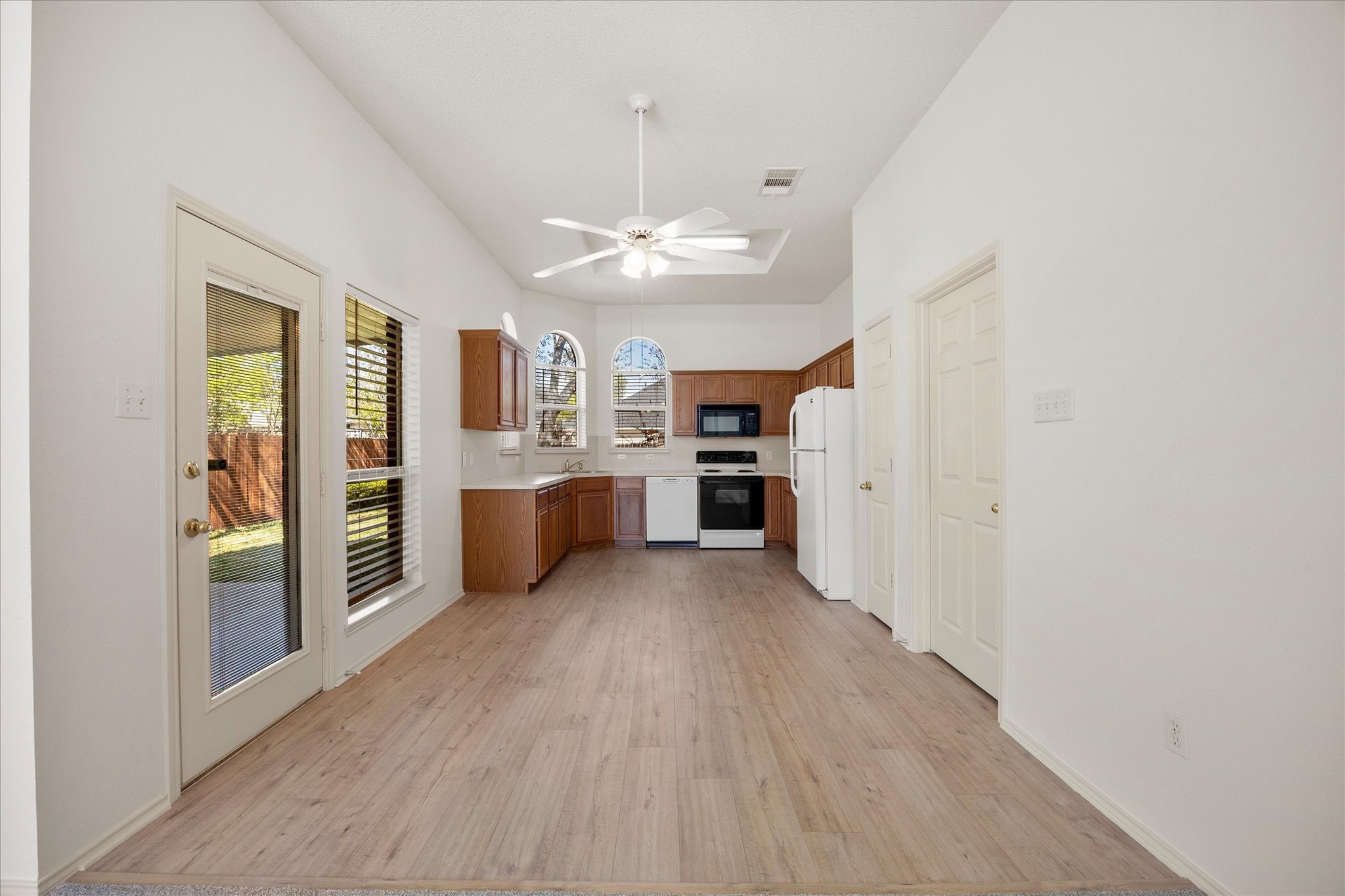 2937 Goldenwave Rockwall TX 75032