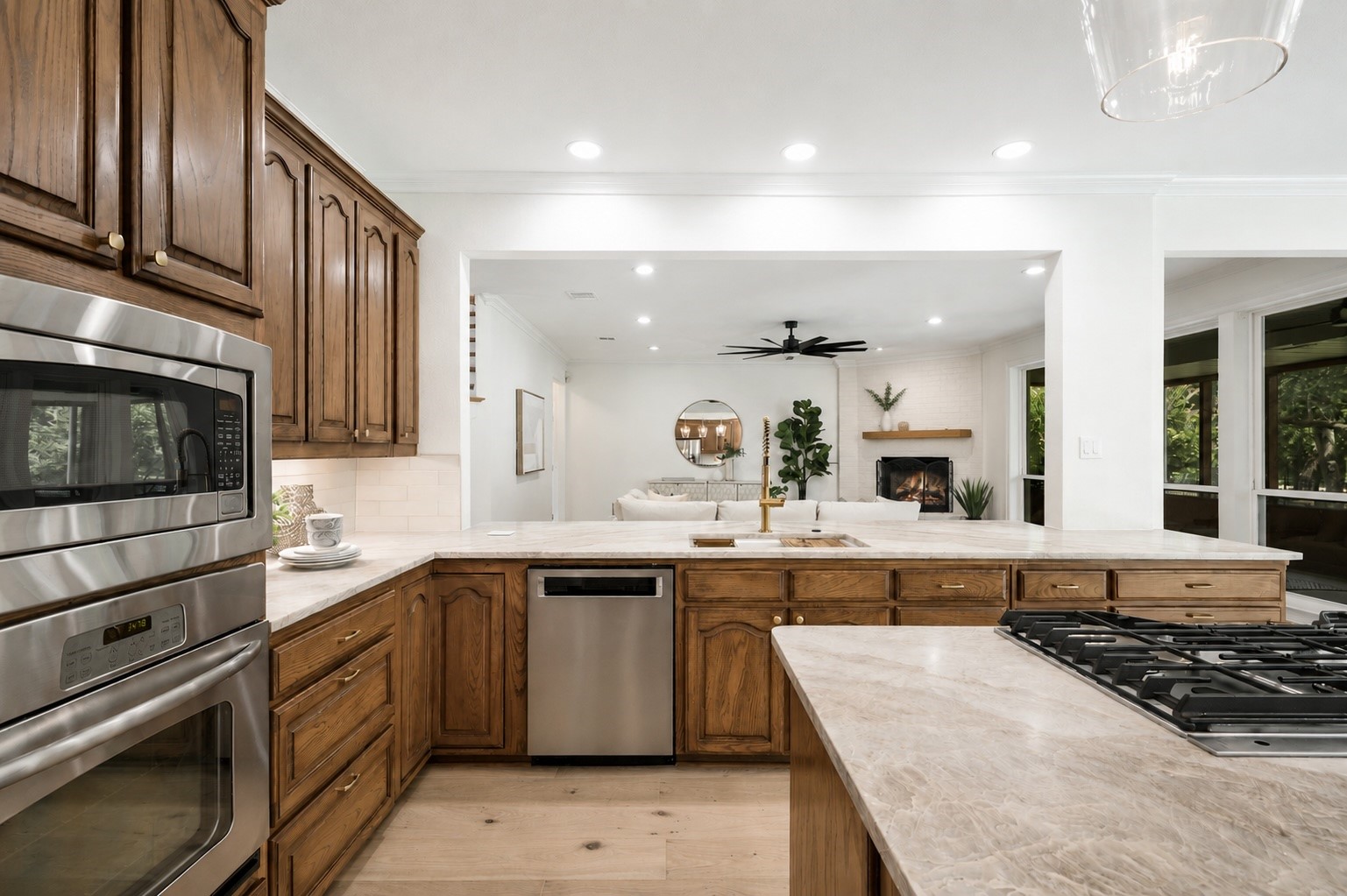 890 Topaz Lane Oak Point TX 75068