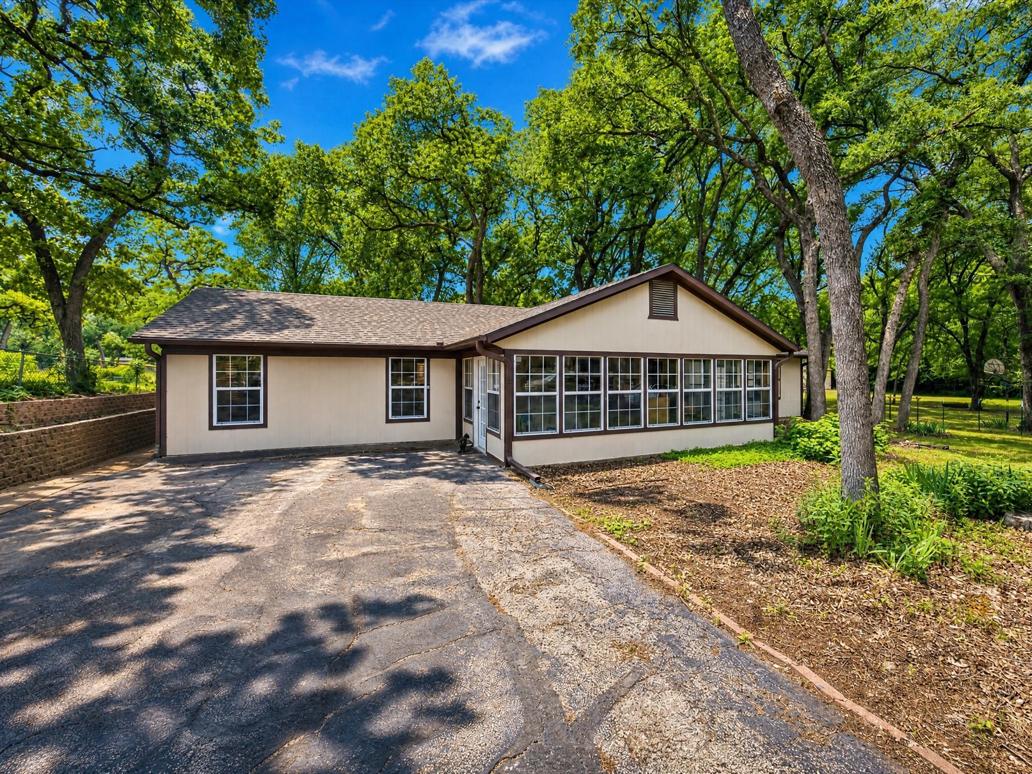 3917 Hidden Lake Court Alvarado TX 76009
