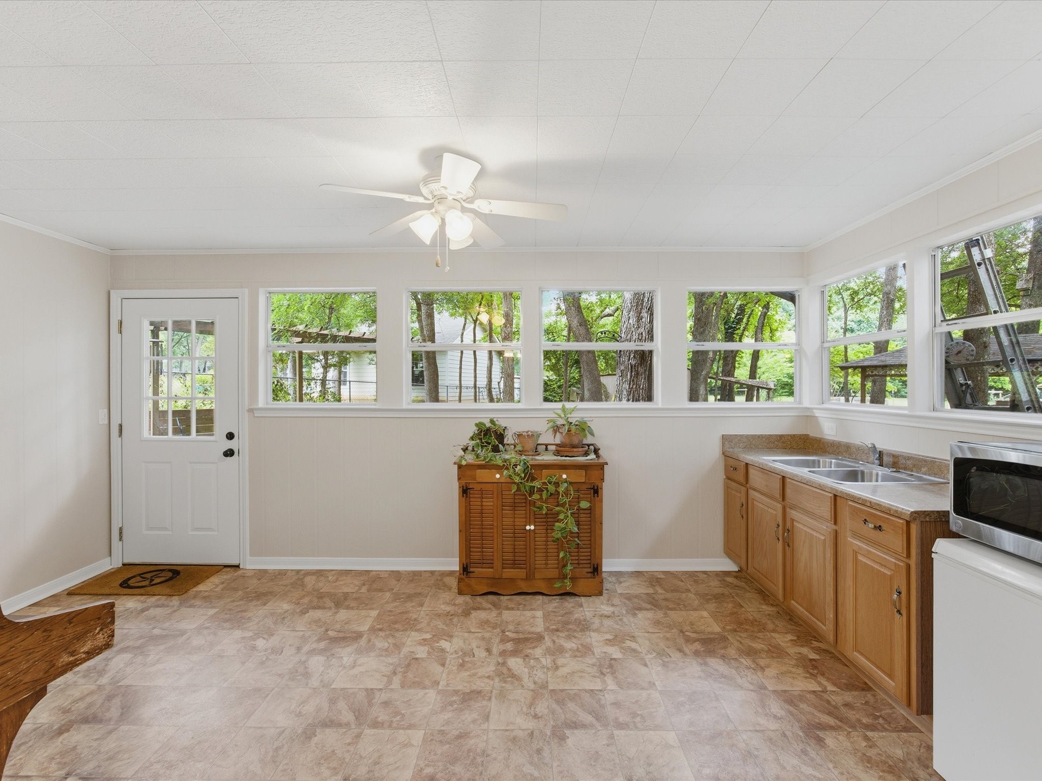 3917 Hidden Lake Court Alvarado TX 76009