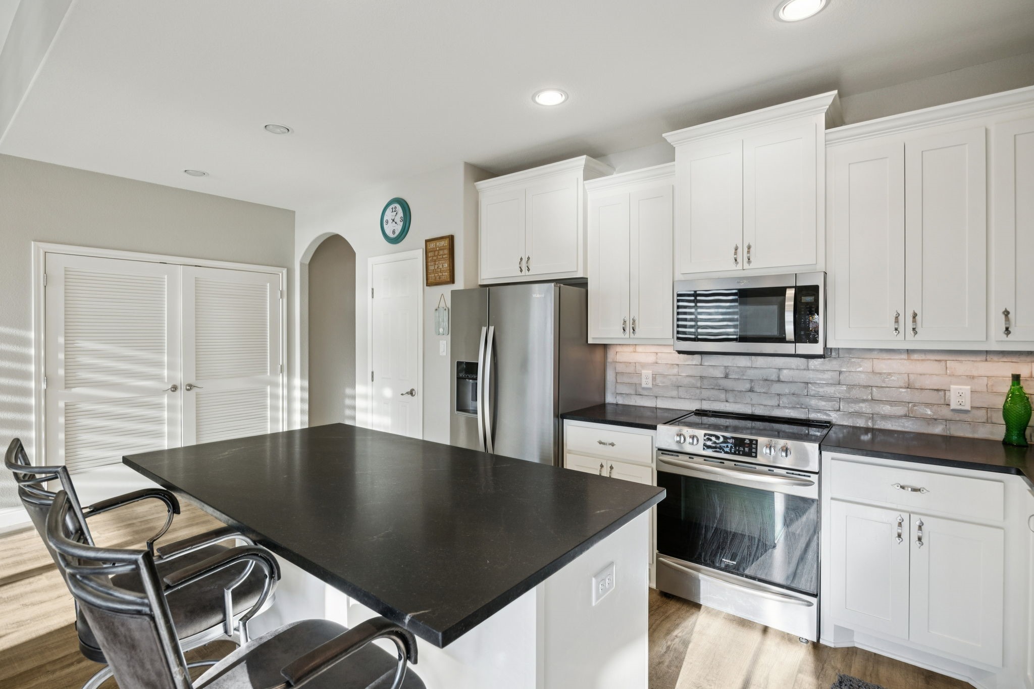 3404 Zanzibar Court Granbury TX 76048