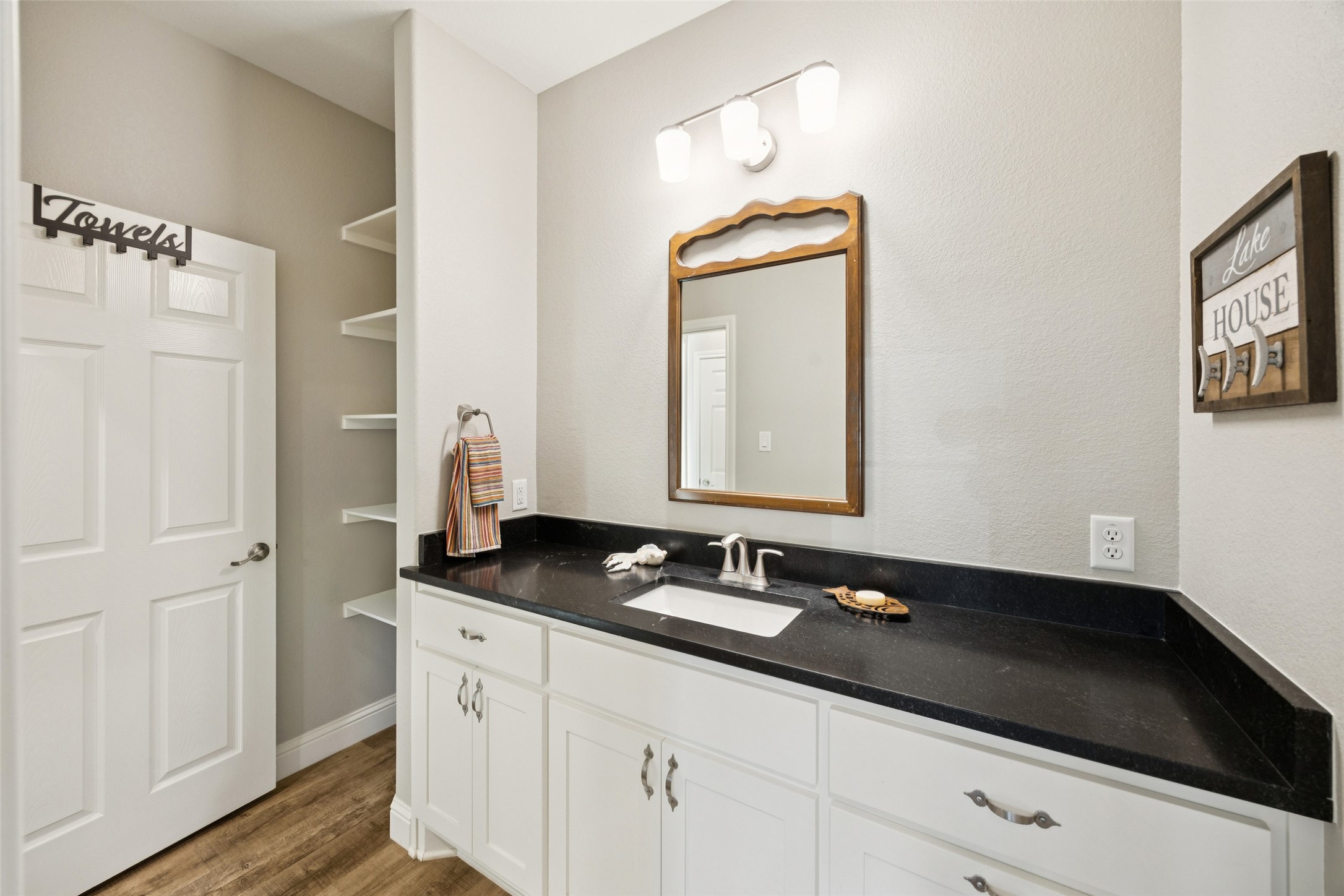 3404 Zanzibar Court Granbury TX 76048