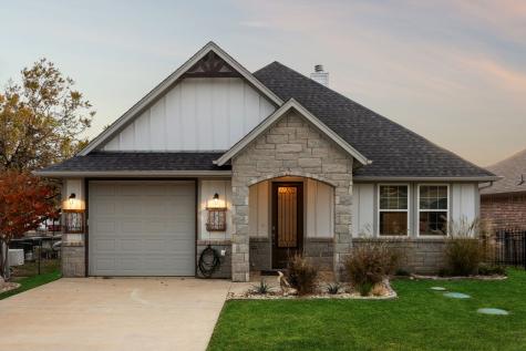 3404 Zanzibar Court Granbury TX 76048