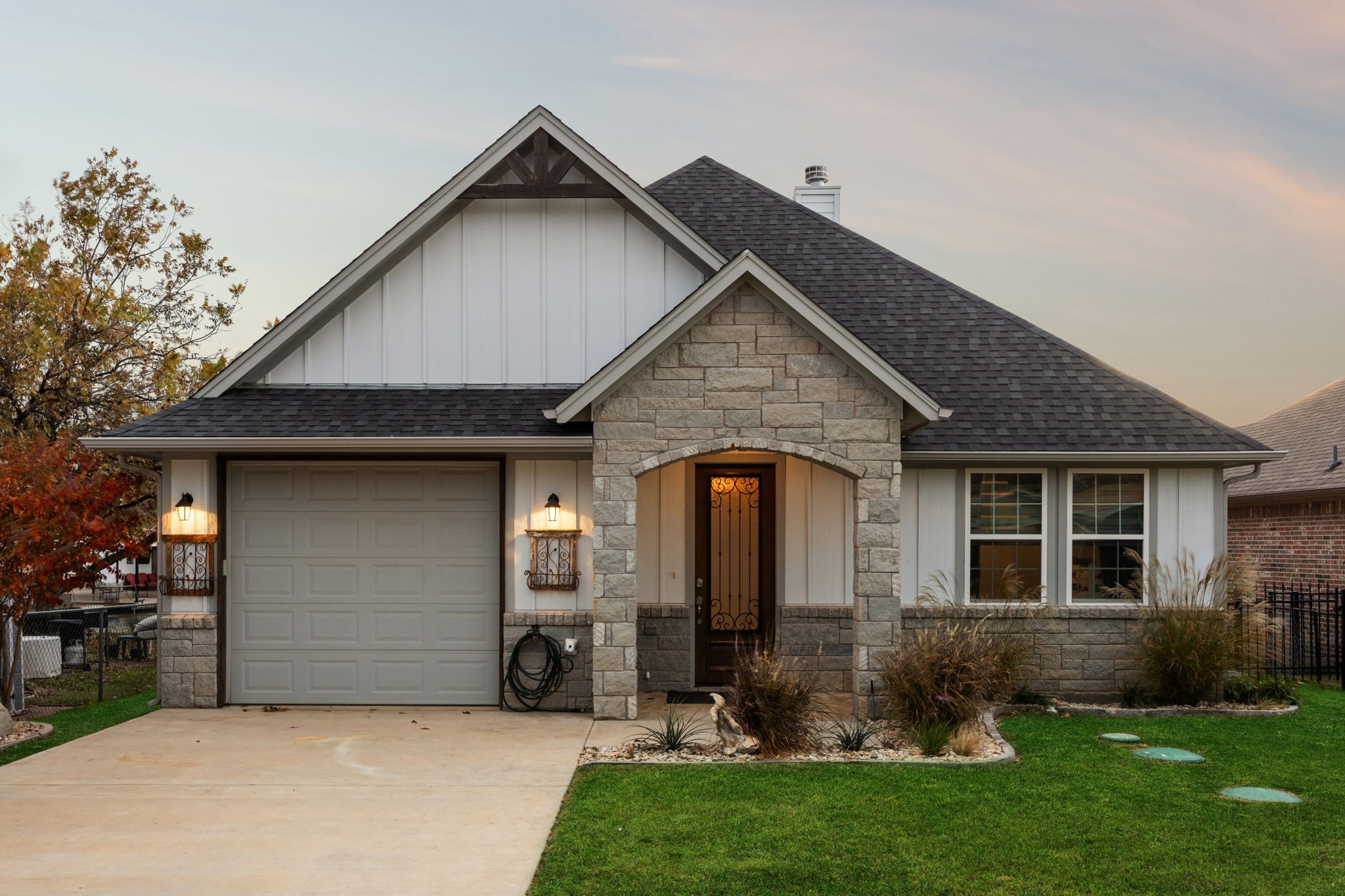 3404 Zanzibar Court Granbury TX 76048