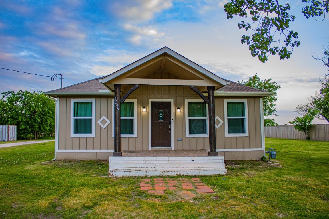 1206 S Patterson Street Campbell TX 75422