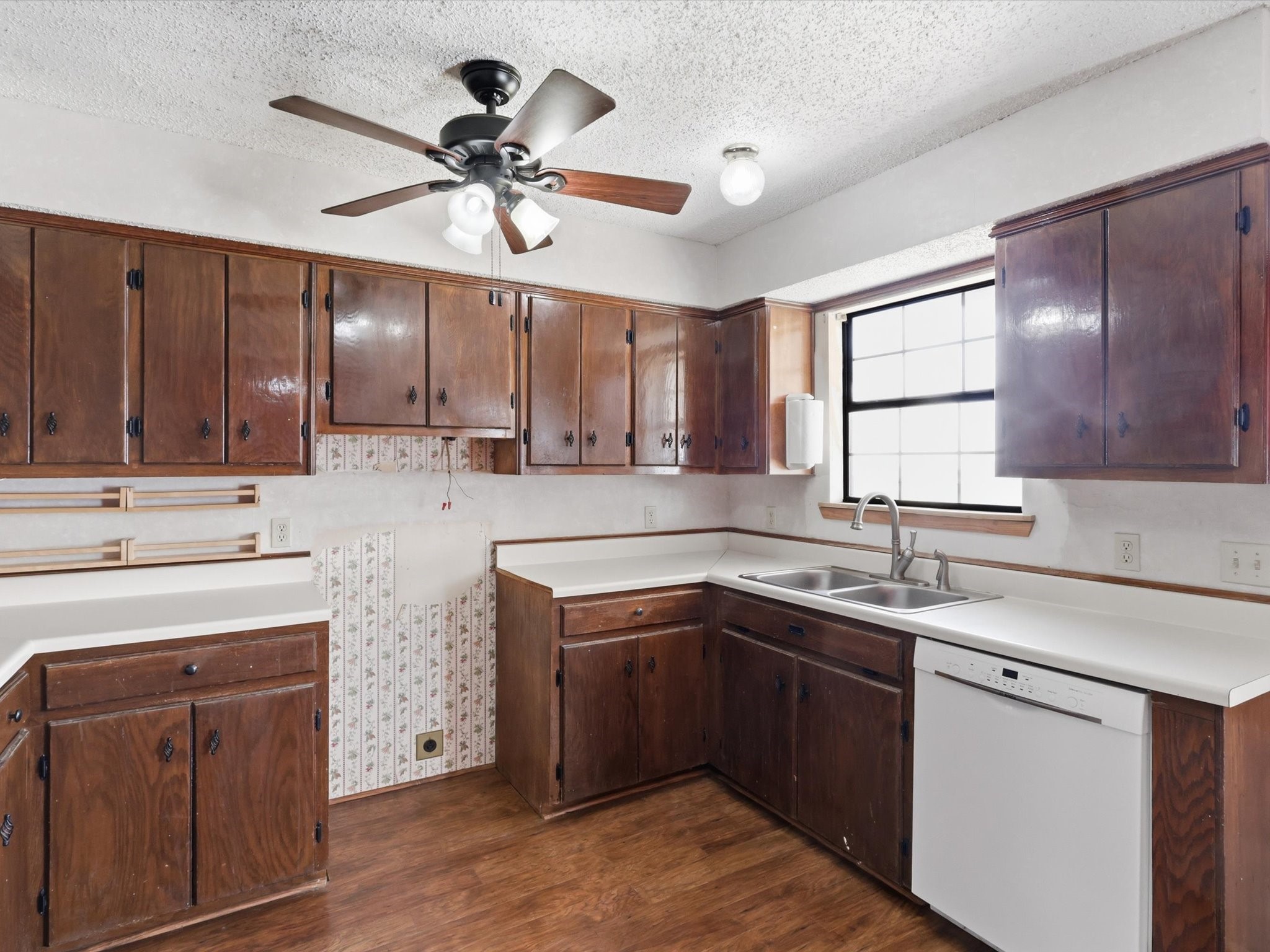 701 S College Street Celeste TX 75423