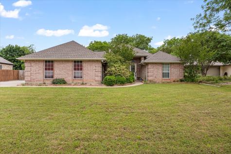 5006 Bueno Drive Granbury TX 76049