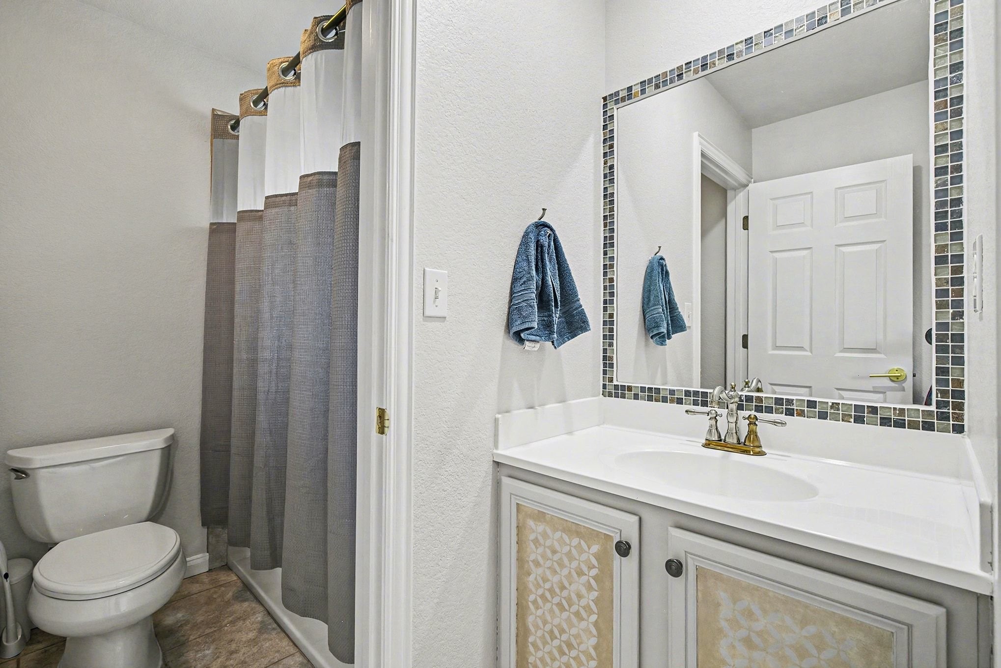3538 Mercury Drive Grapevine TX 76051