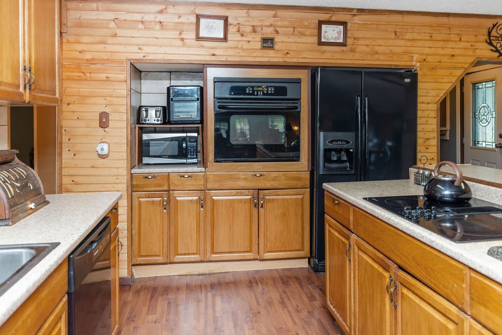2868 State Highway 37 N Clarksville TX 75426