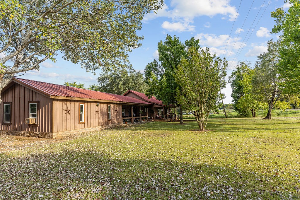 2868 State Highway 37 N Clarksville TX 75426