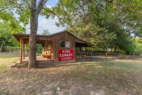 2868 State Highway 37 N Clarksville TX 75426