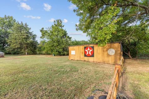 2868 State Highway 37 N Clarksville TX 75426