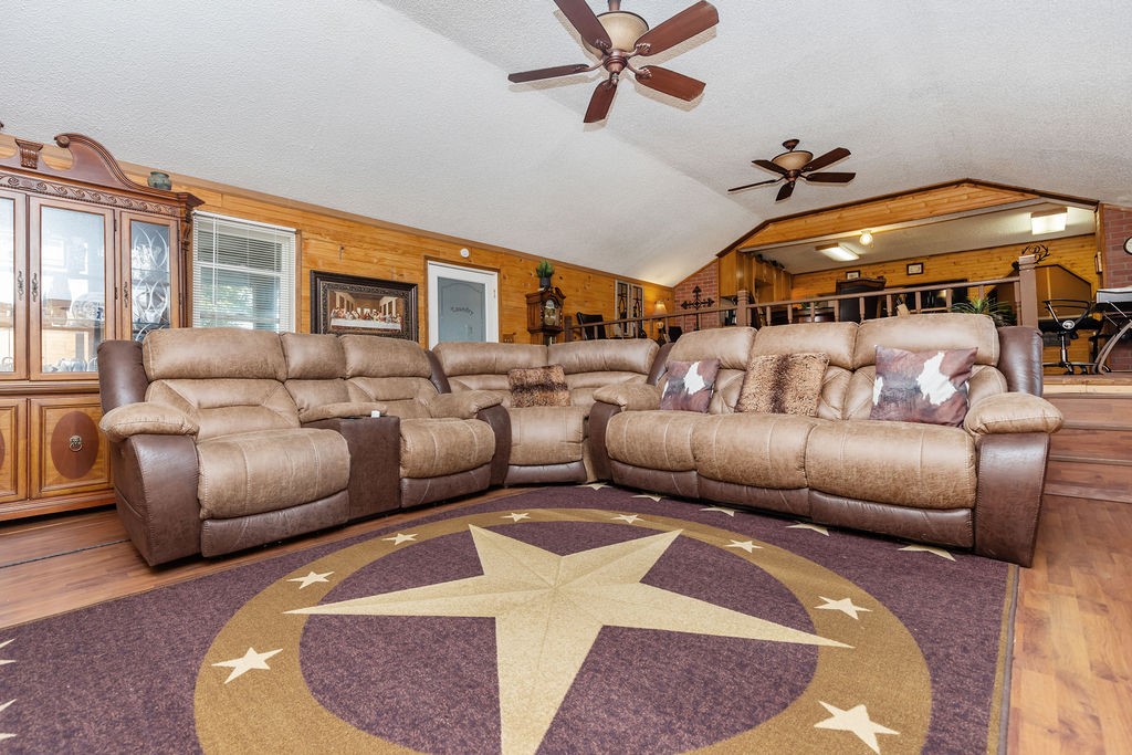 2868 State Highway 37 N Clarksville TX 75426