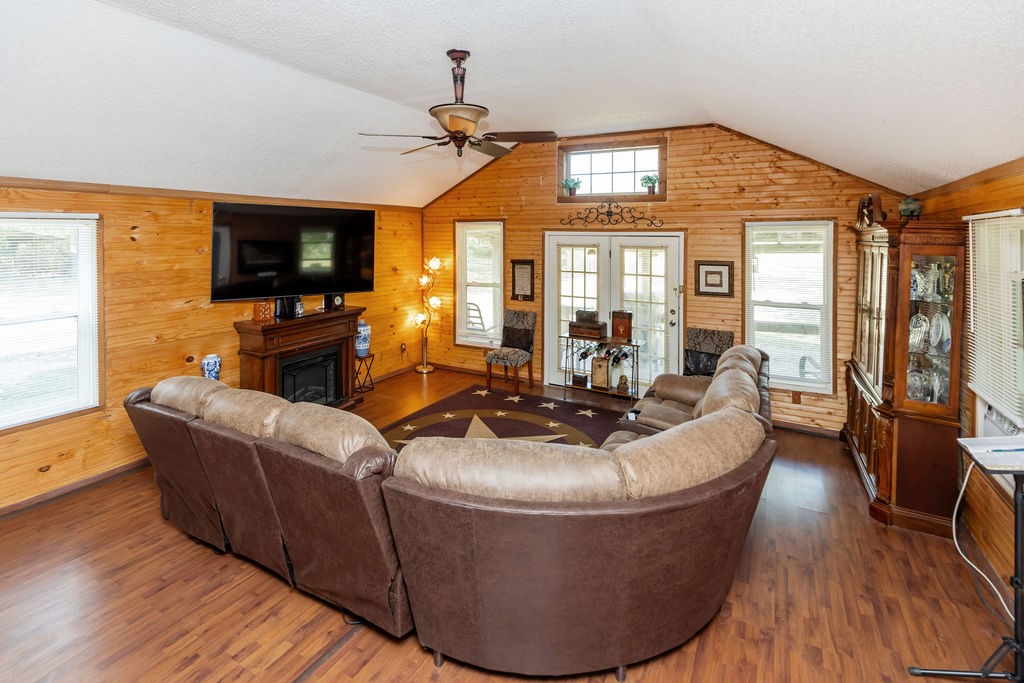 2868 State Highway 37 N Clarksville TX 75426