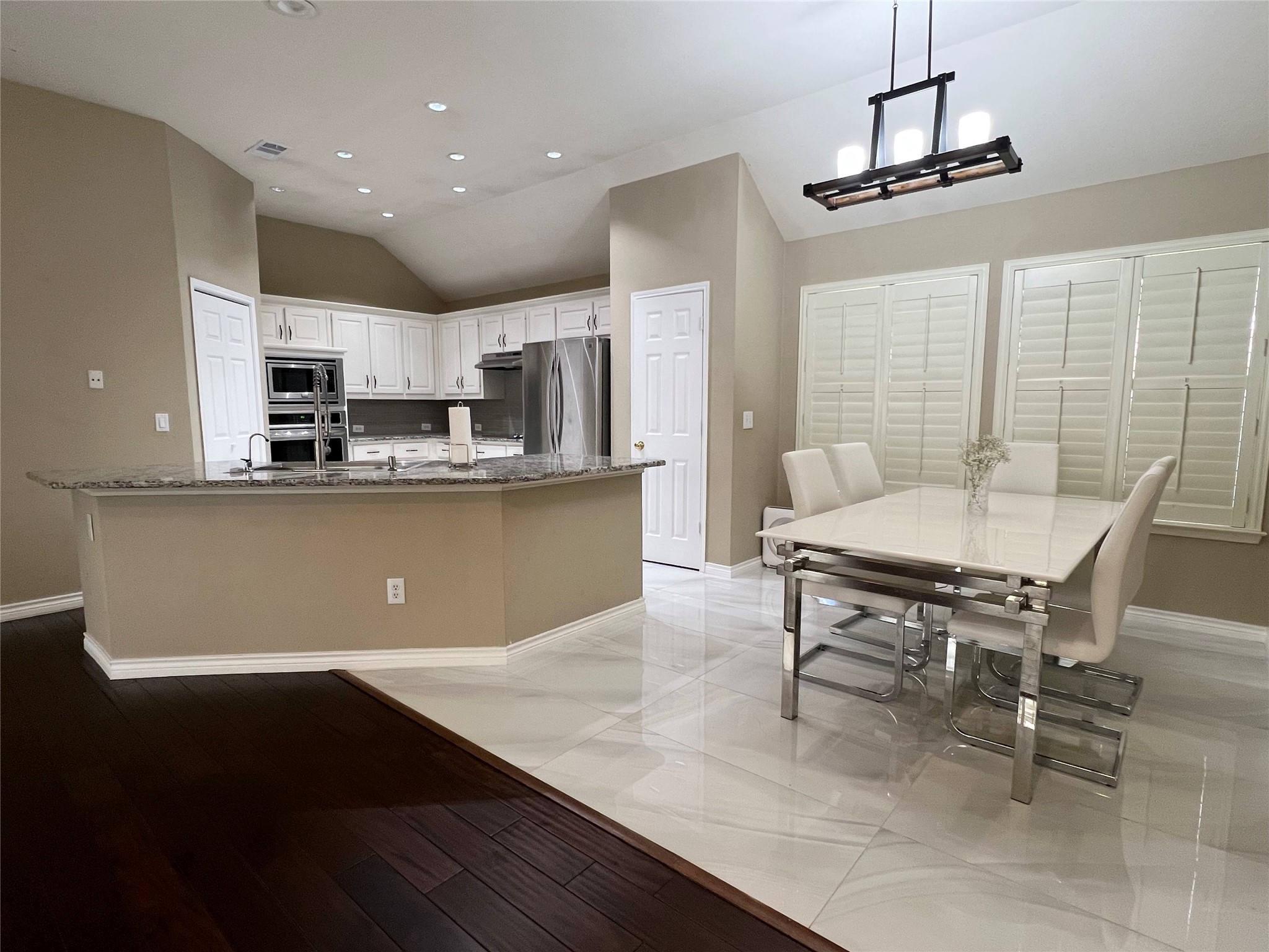 18736 Gibbons Drive Dallas TX 75287