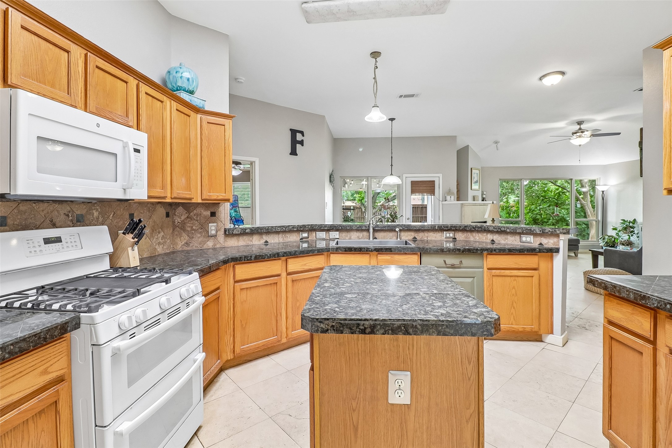 1113 Covington Drive Mesquite TX 75149