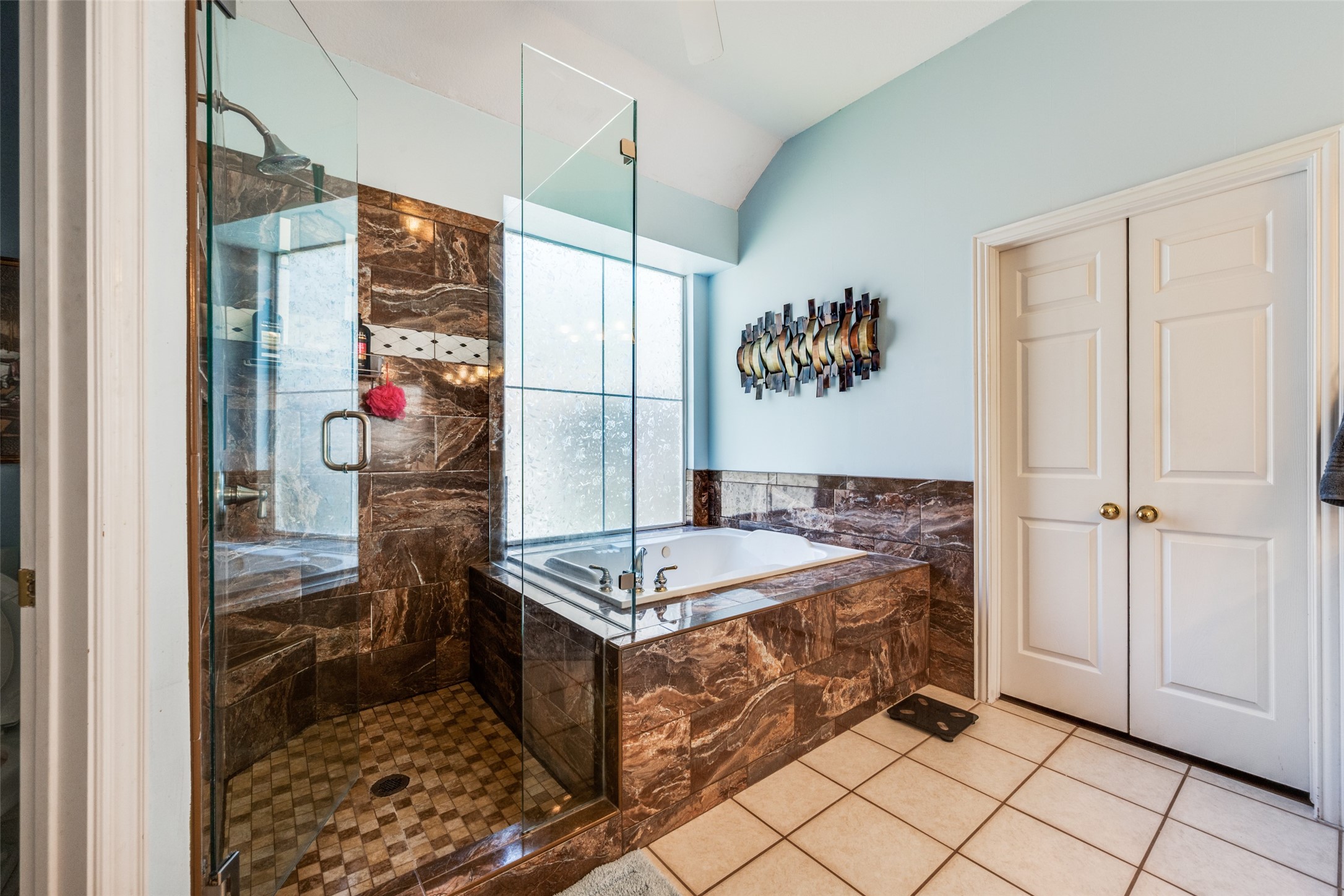 8421 Parkdale Drive North Richland Hills TX 76182