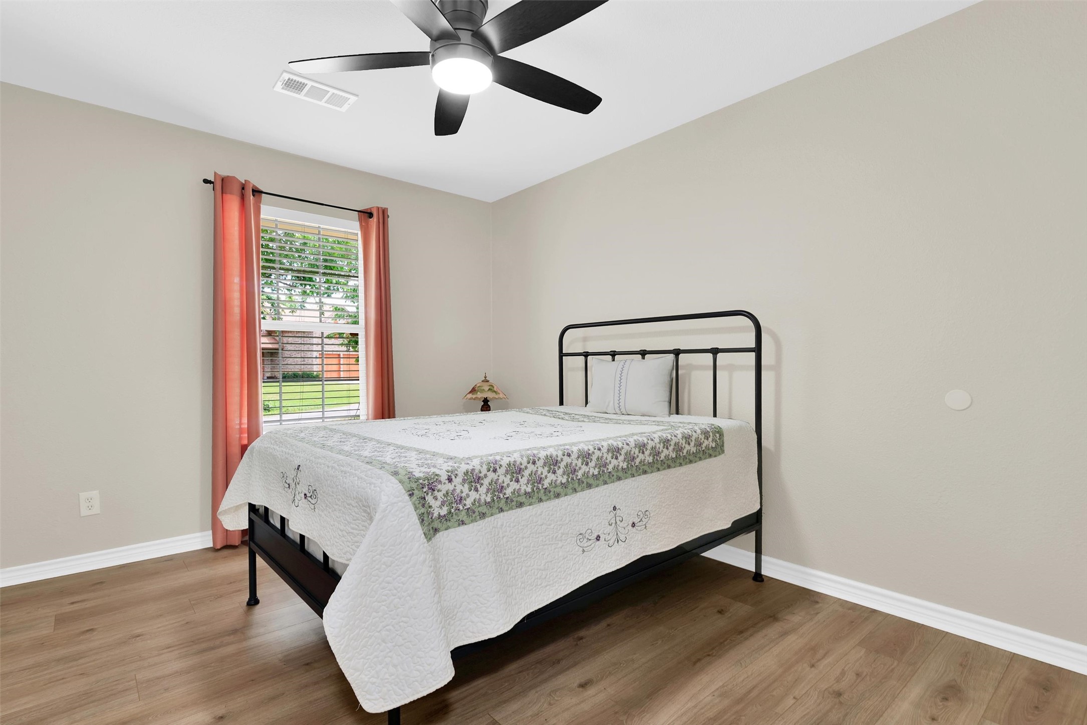 738 Wayne Avenue Van Alstyne TX 75495