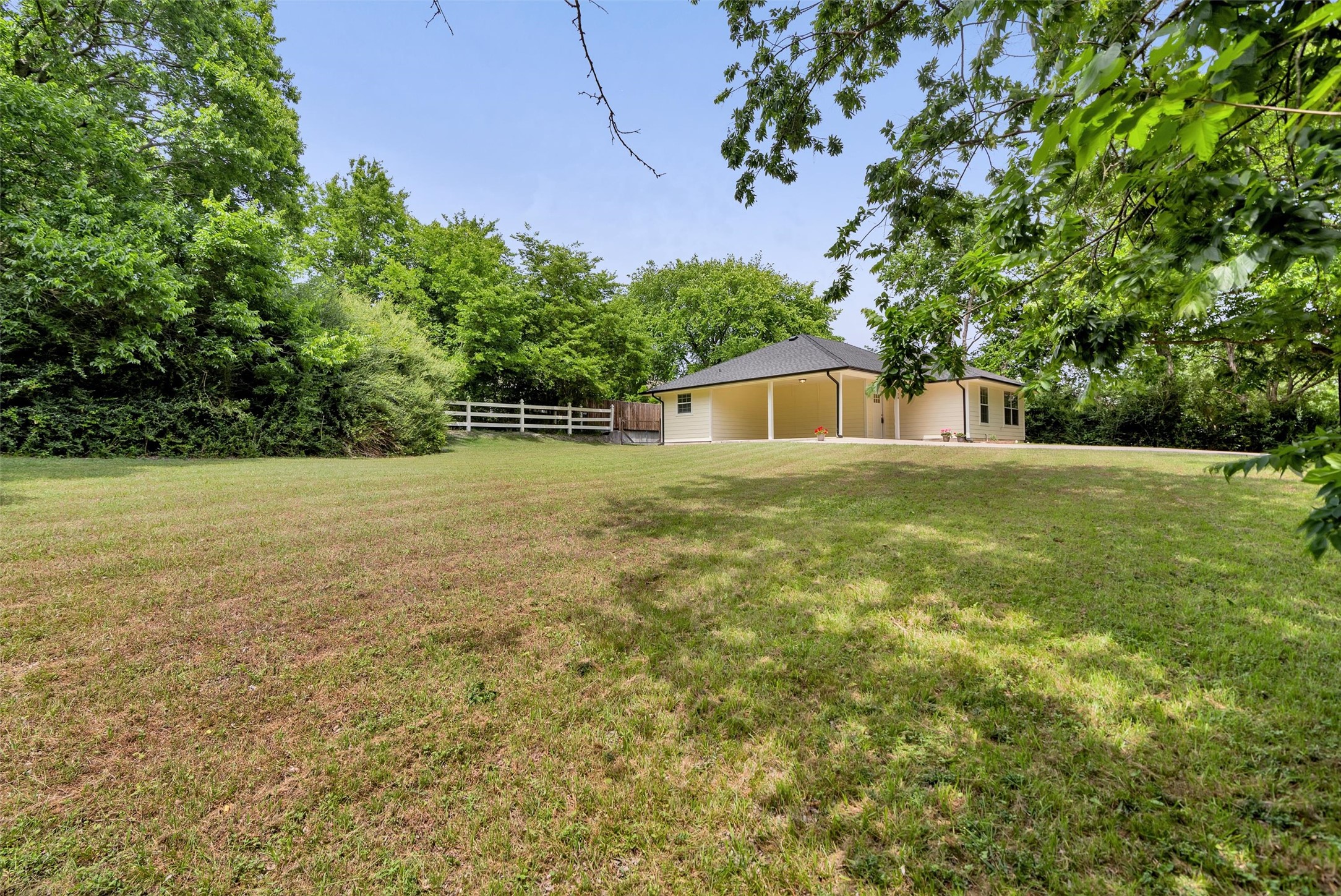 738 Wayne Avenue Van Alstyne TX 75495