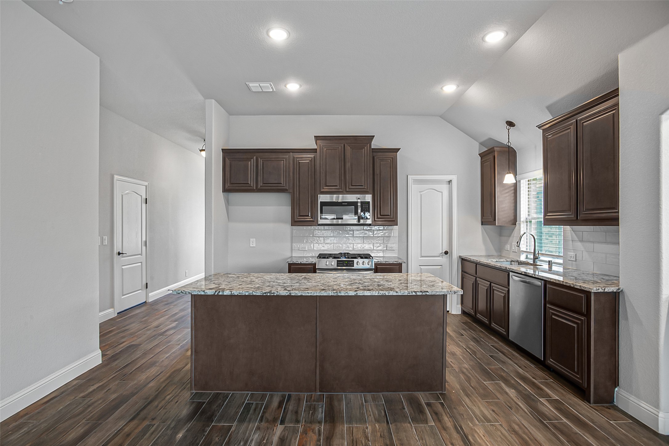 1132 Snowy Owl Drive Alvarado TX 76009