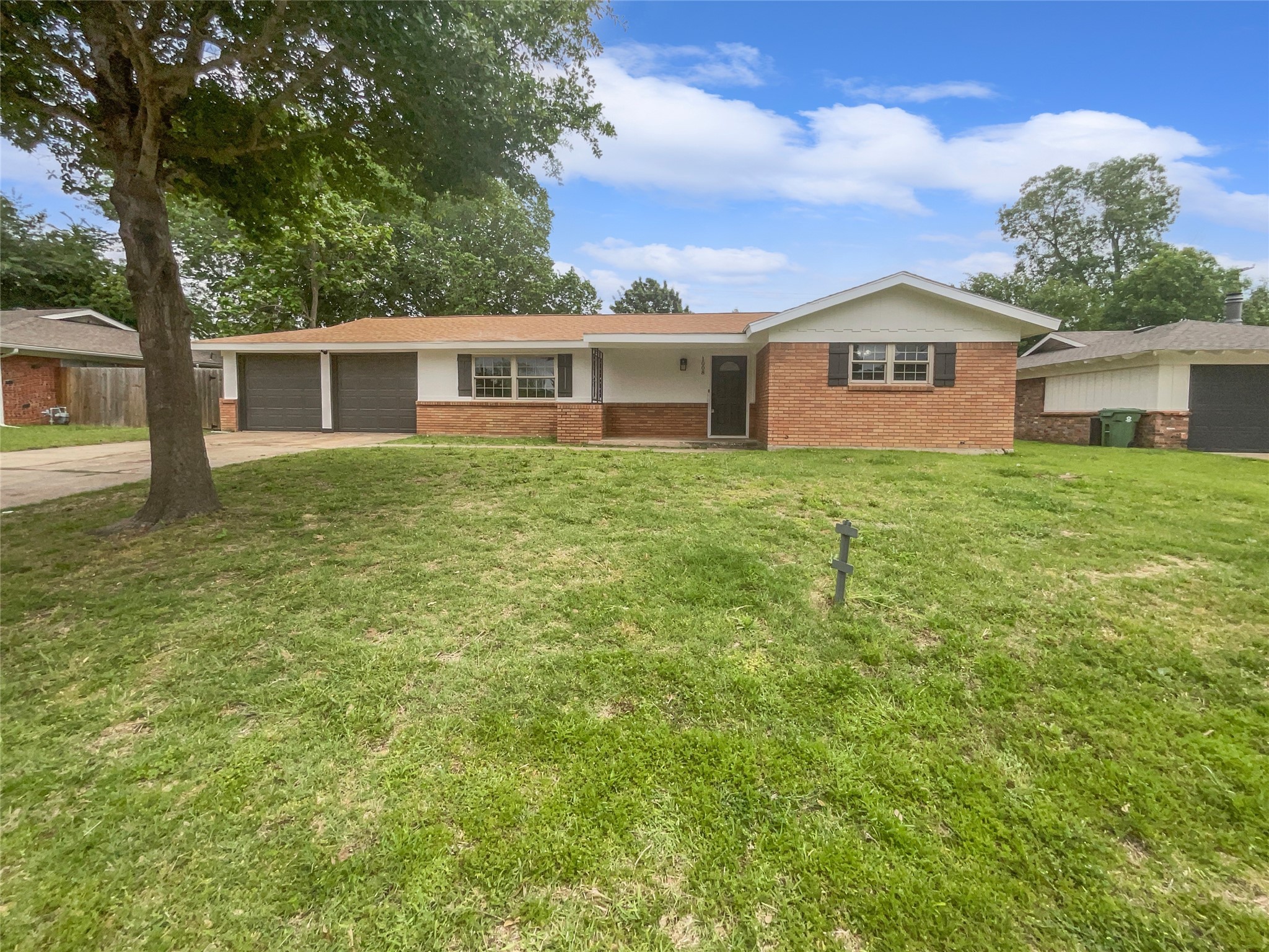 1008 Eunice Street Hurst TX 76053