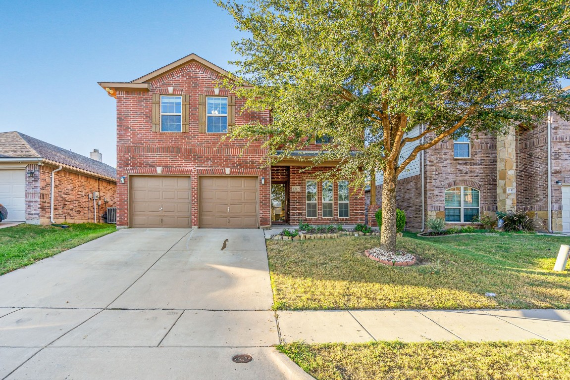5137 Mirror Lake Drive Haltom City TX 76117