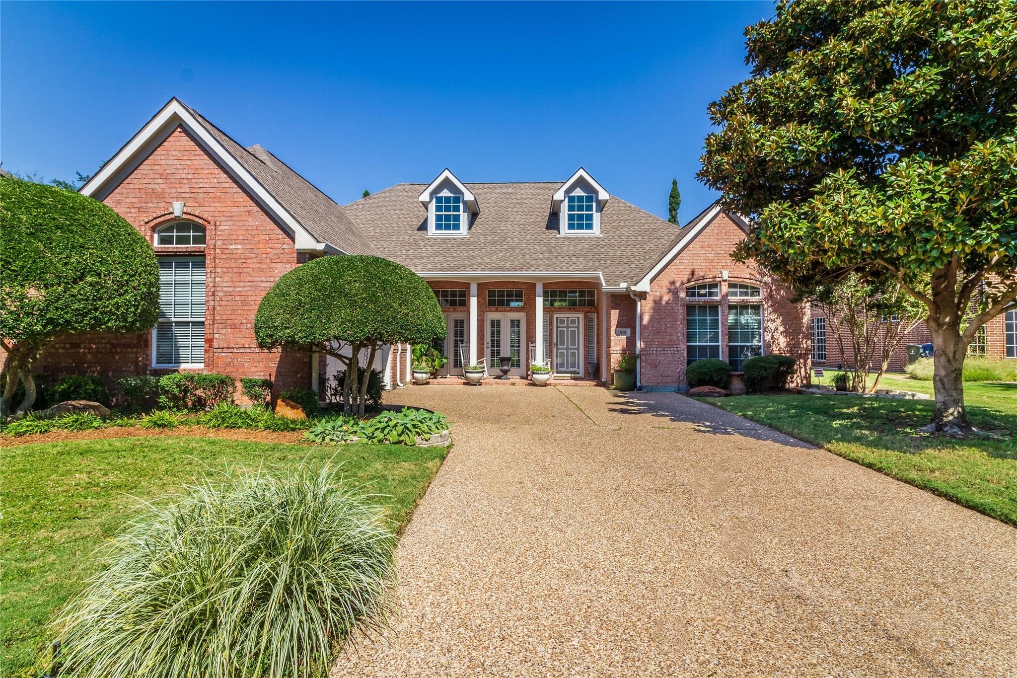 513 Fairway Lakes Drive Garland TX 75044