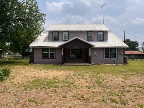 108 N Kickapoo Street Lipan TX 76462