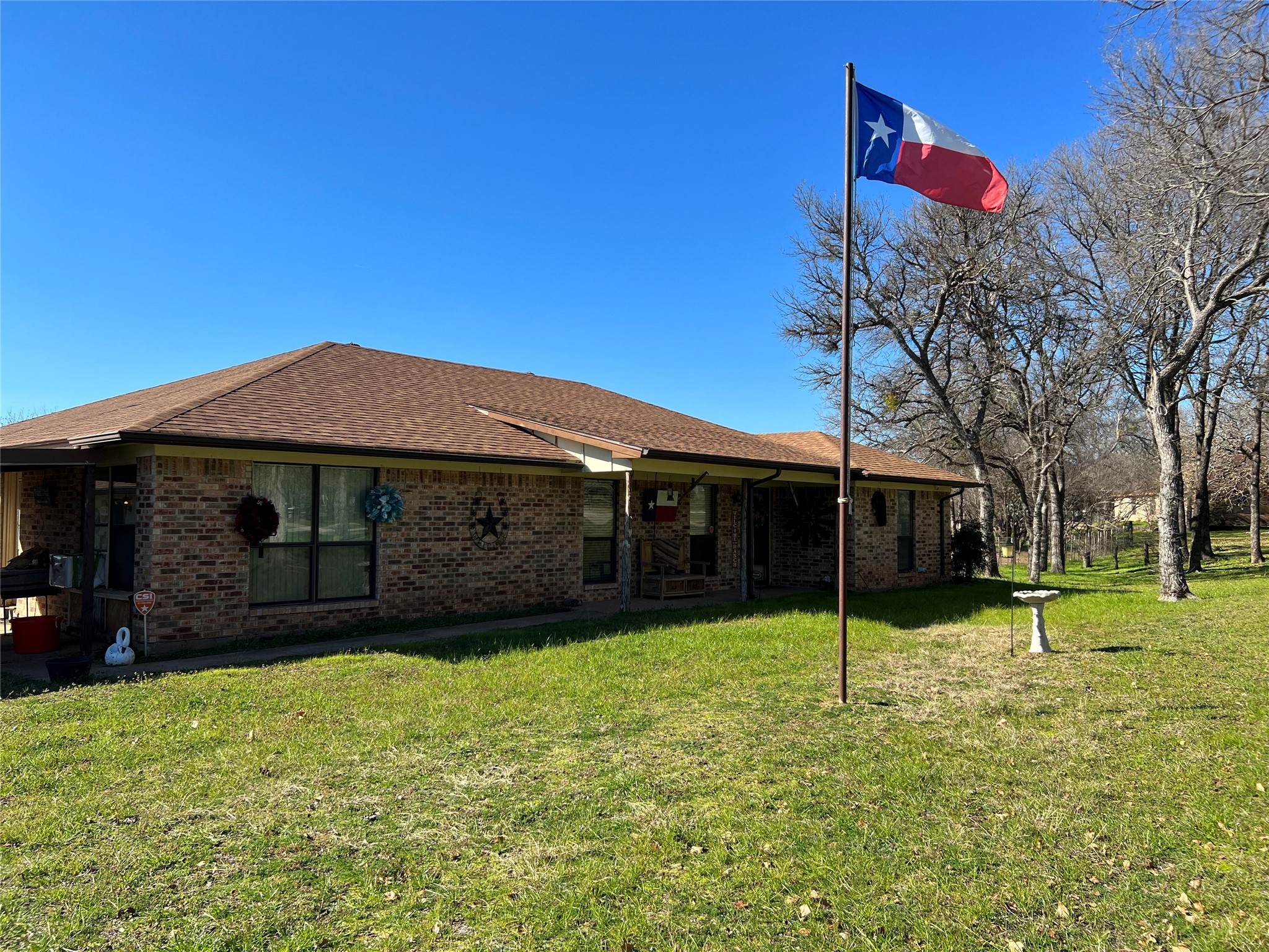 3208 N Roadrunner Court Granbury TX 76049