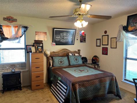 3208 N Roadrunner Court Granbury TX 76049