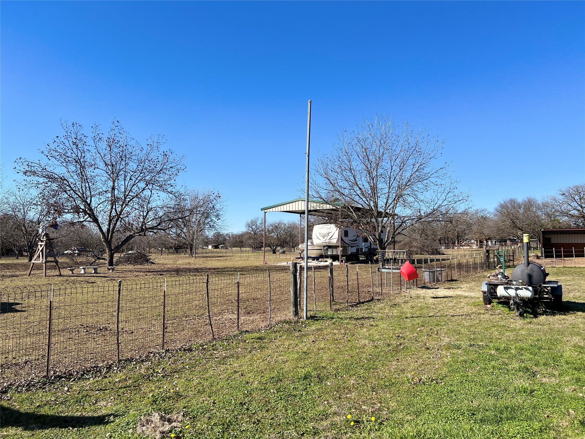3208 N Roadrunner Court Granbury TX 76049