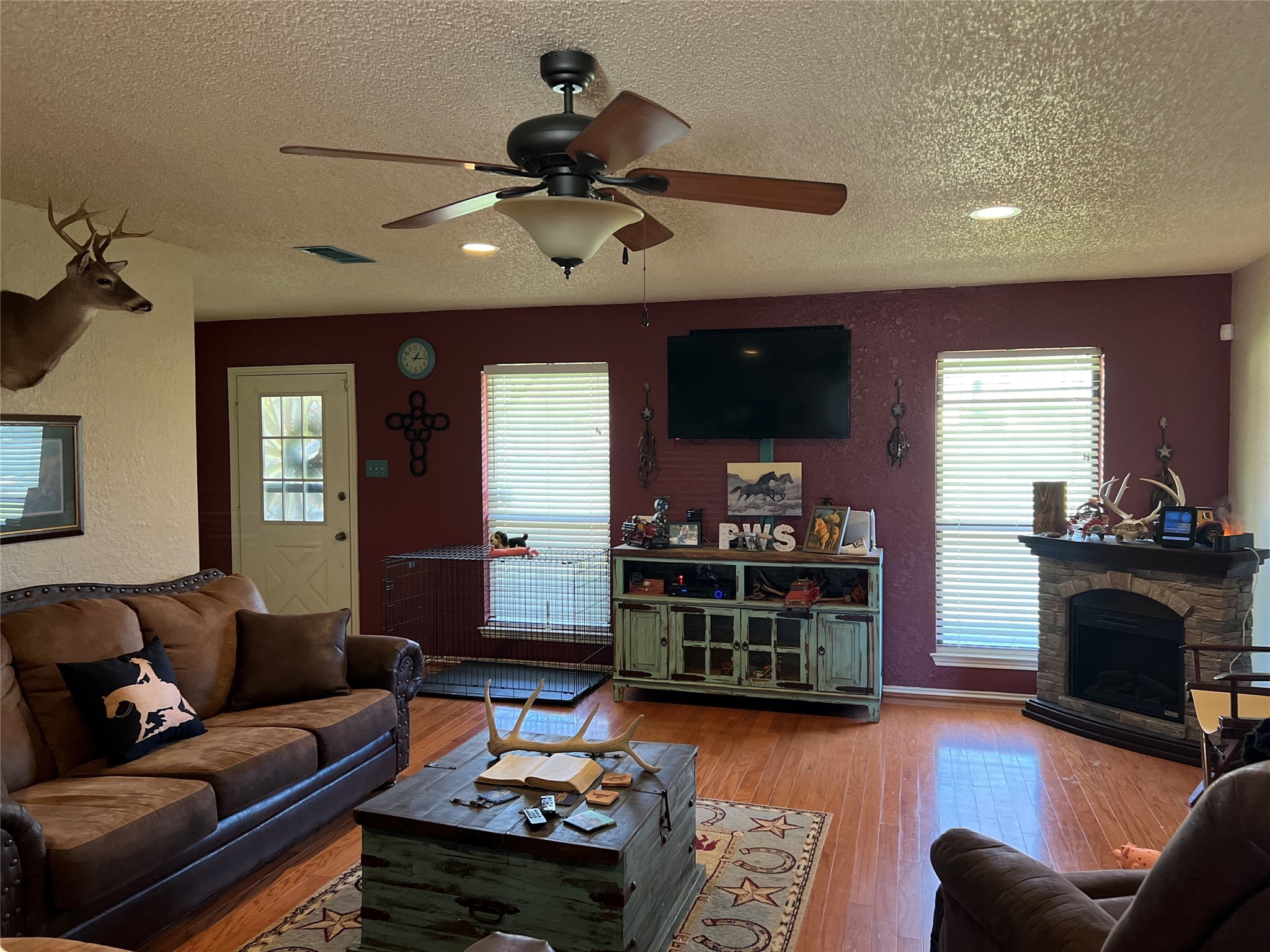 3208 N Roadrunner Court Granbury TX 76049