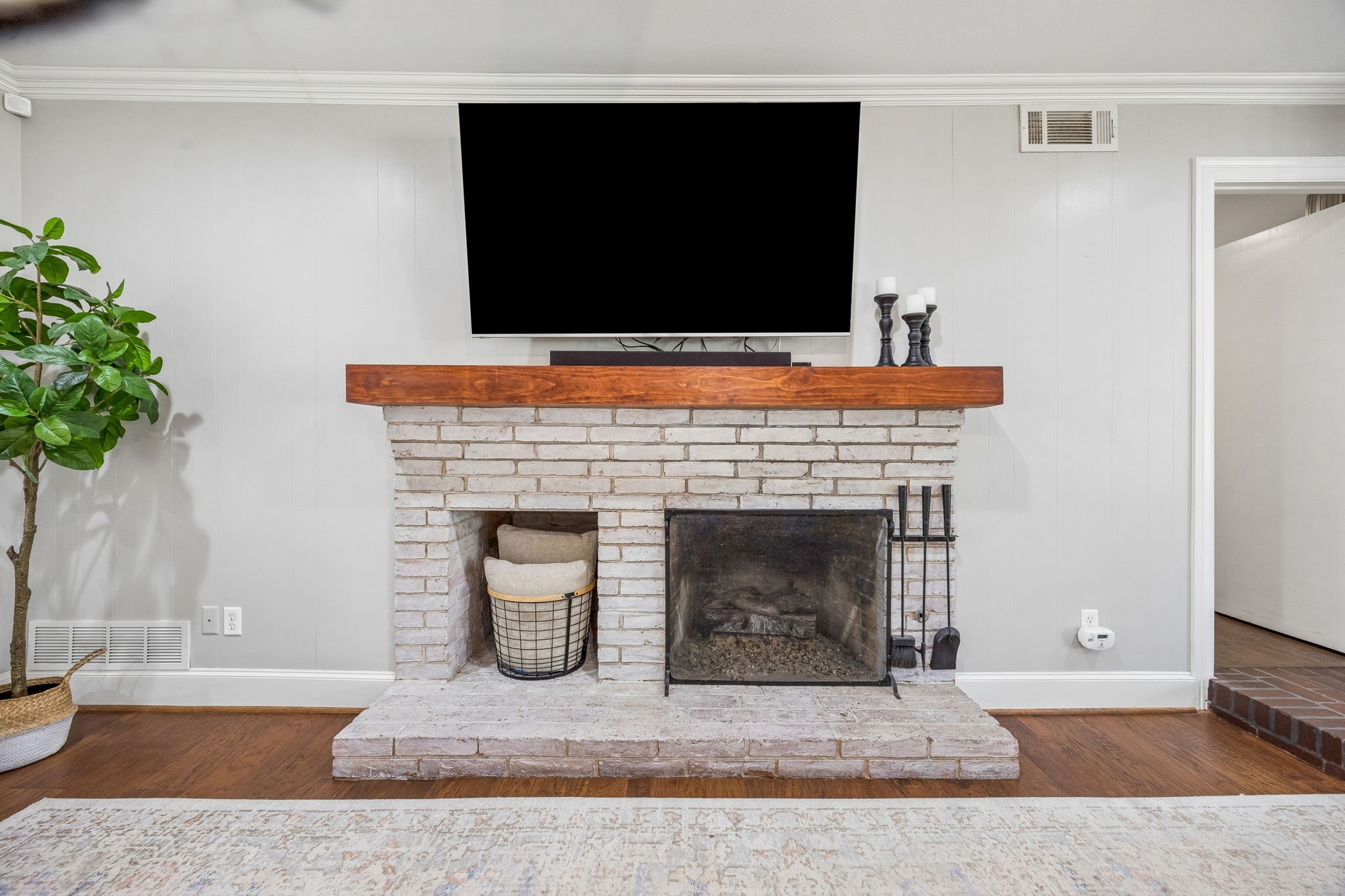 10105 Kirkhaven Drive Dallas TX 75238