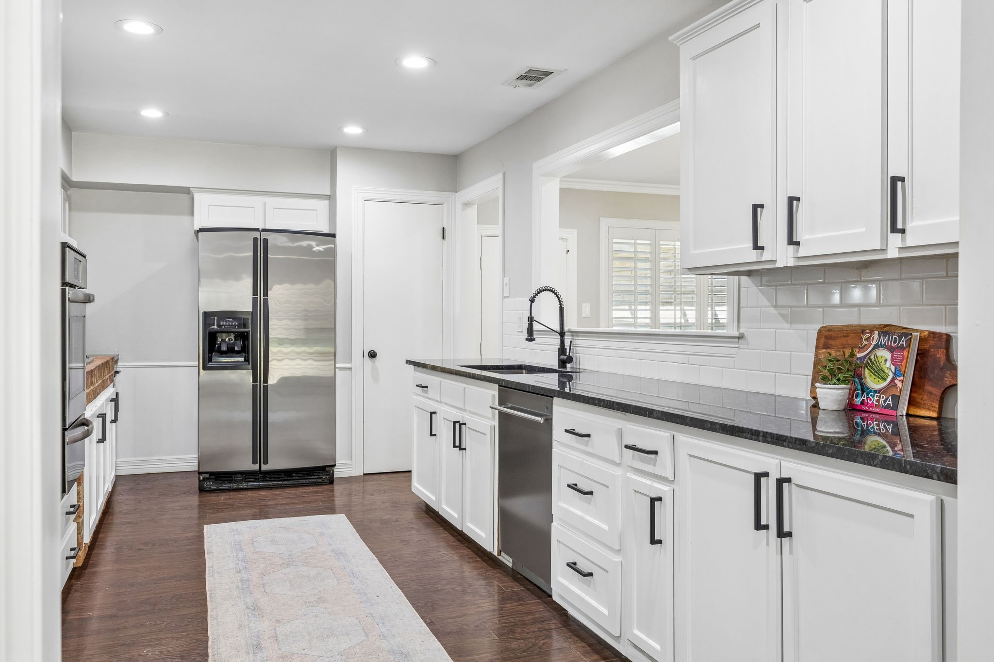 10105 Kirkhaven Drive Dallas TX 75238