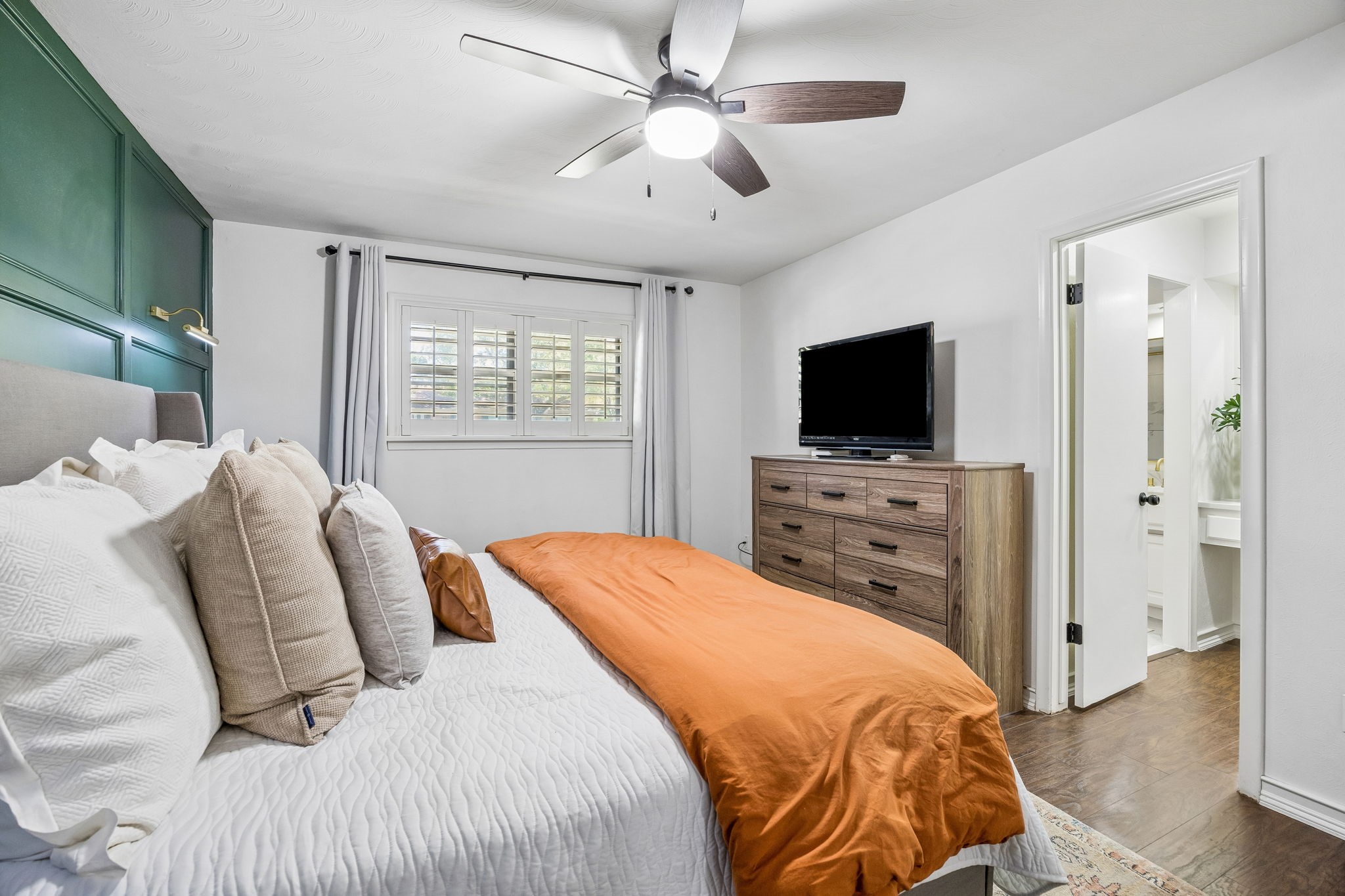 10105 Kirkhaven Drive Dallas TX 75238