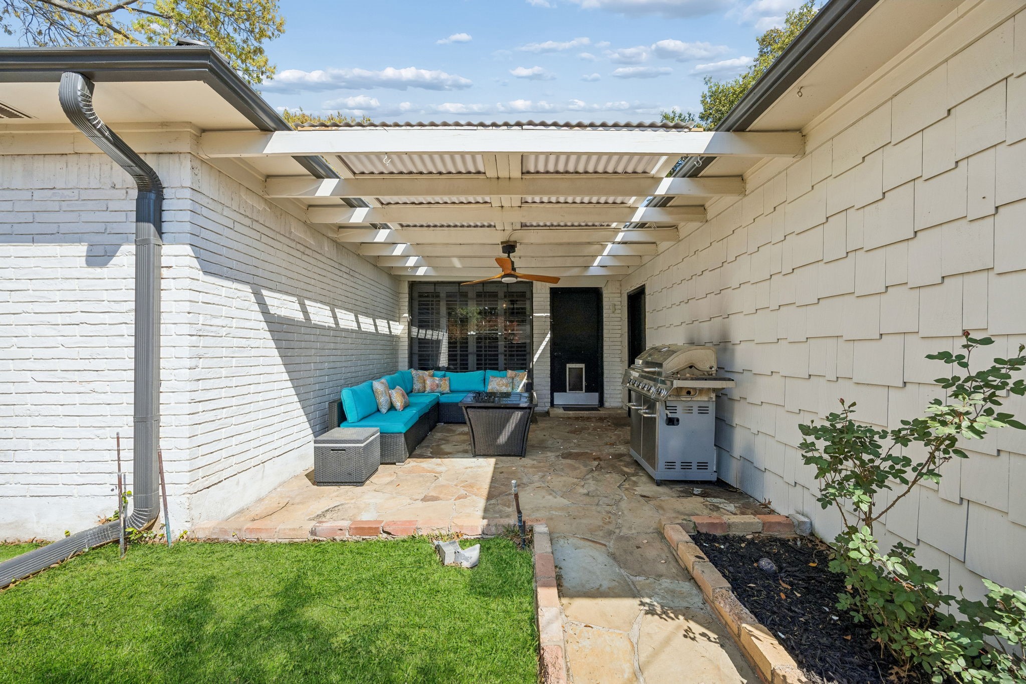 10105 Kirkhaven Drive Dallas TX 75238