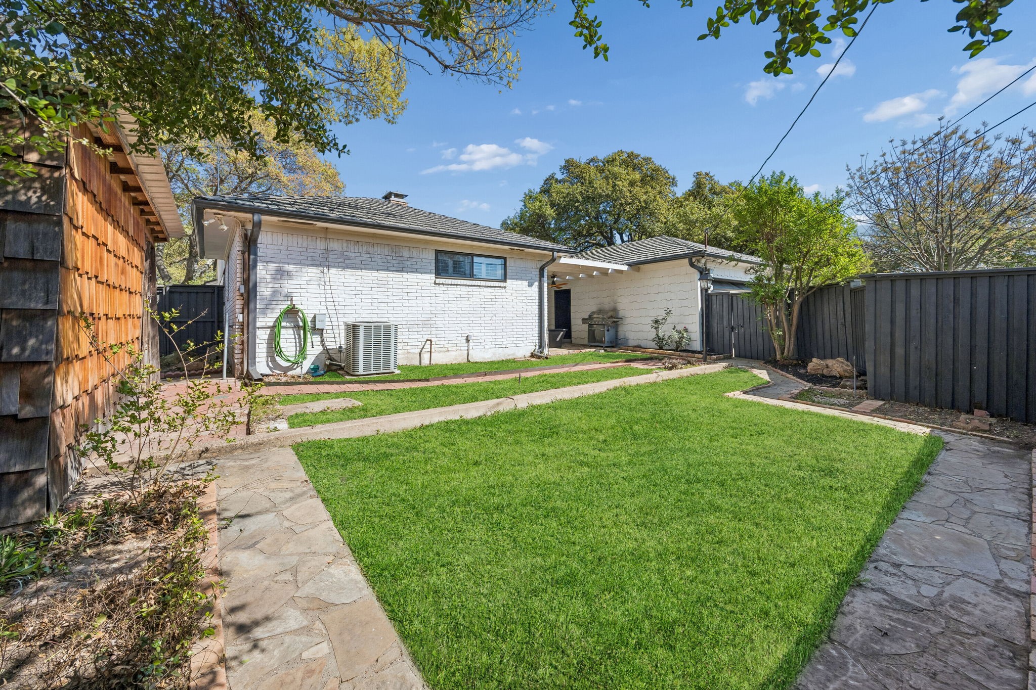 10105 Kirkhaven Drive Dallas TX 75238