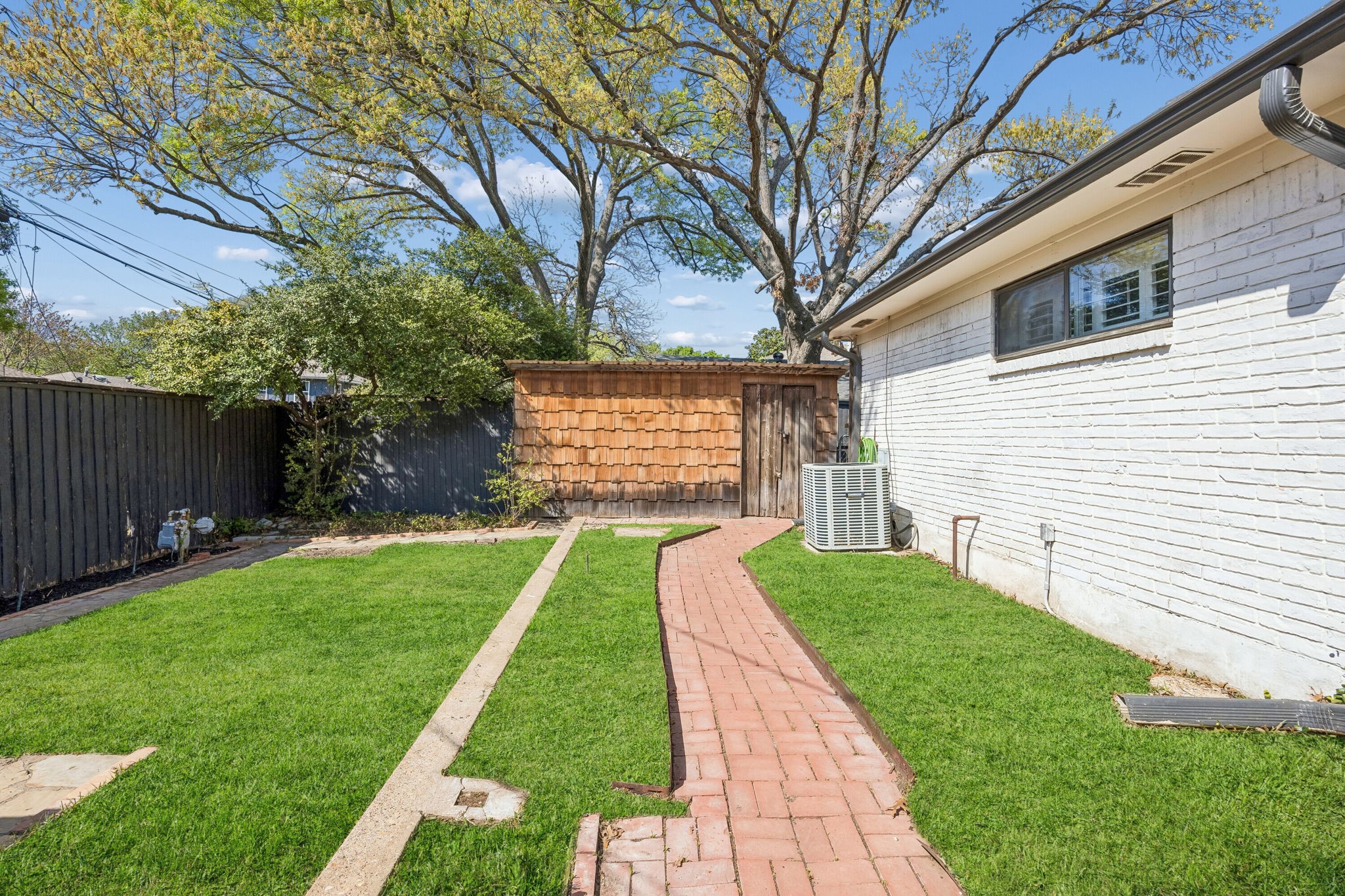 10105 Kirkhaven Drive Dallas TX 75238
