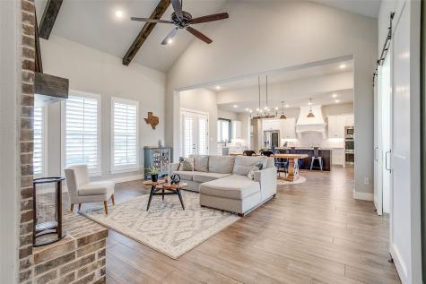 1005 Kingsley Court Weatherford TX 76087