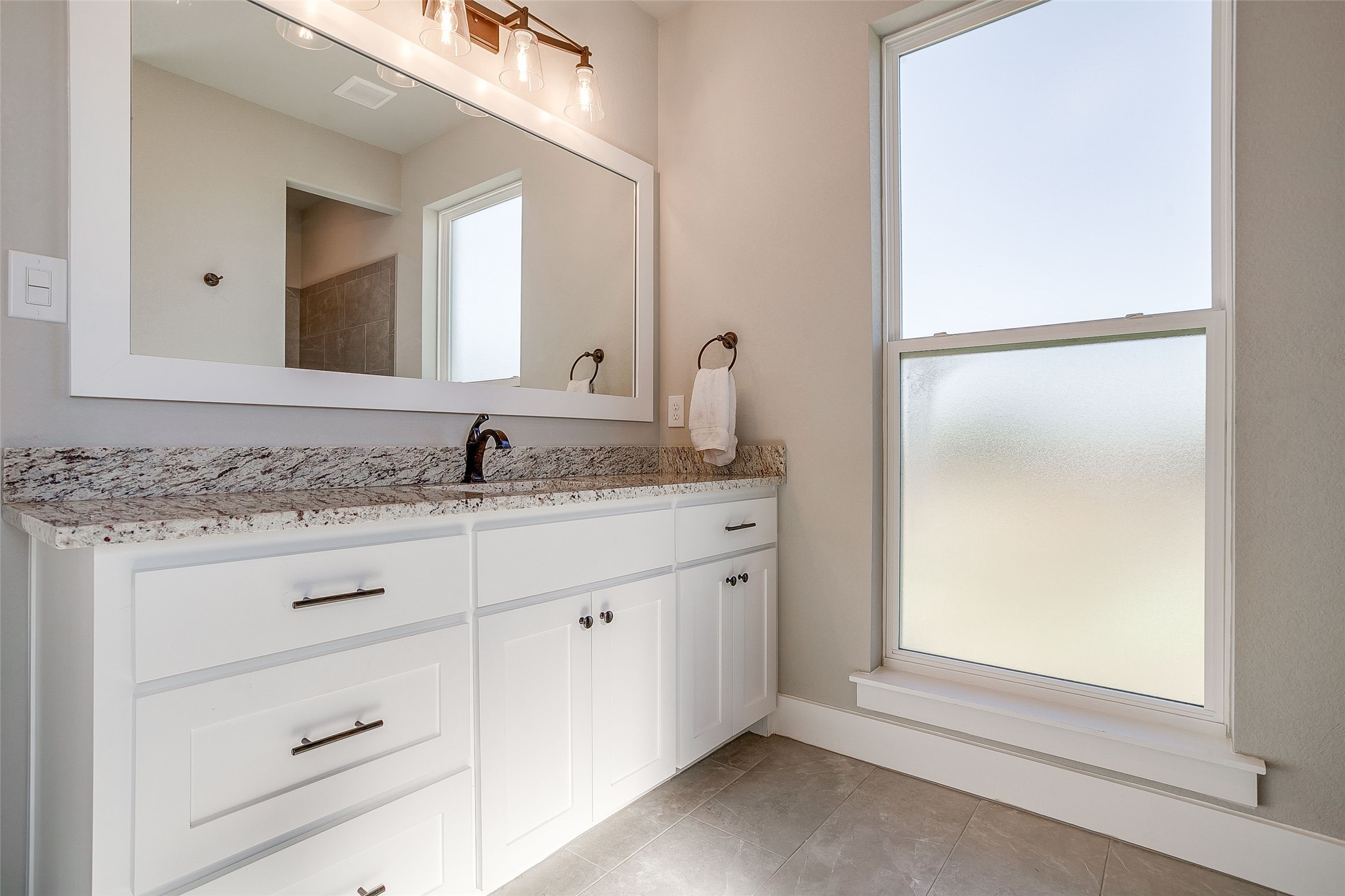 1005 Kingsley Court Weatherford TX 76087