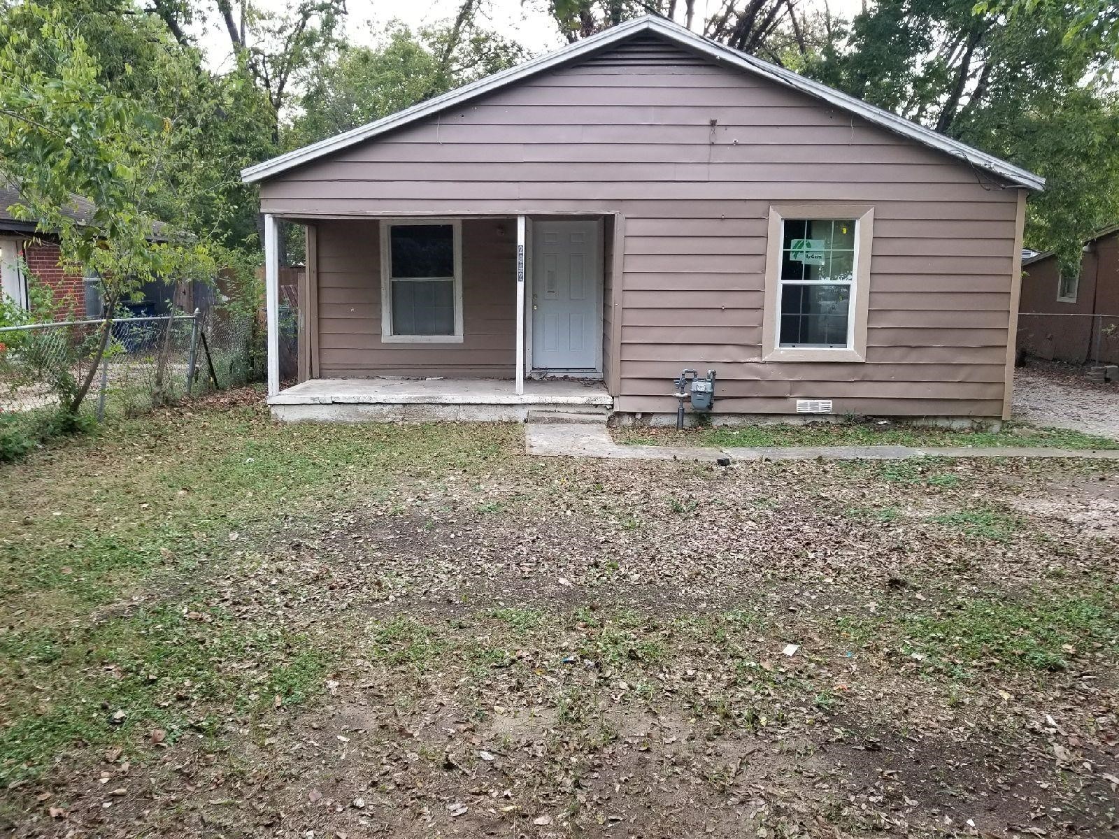 2942 Don Street Dallas TX 75227