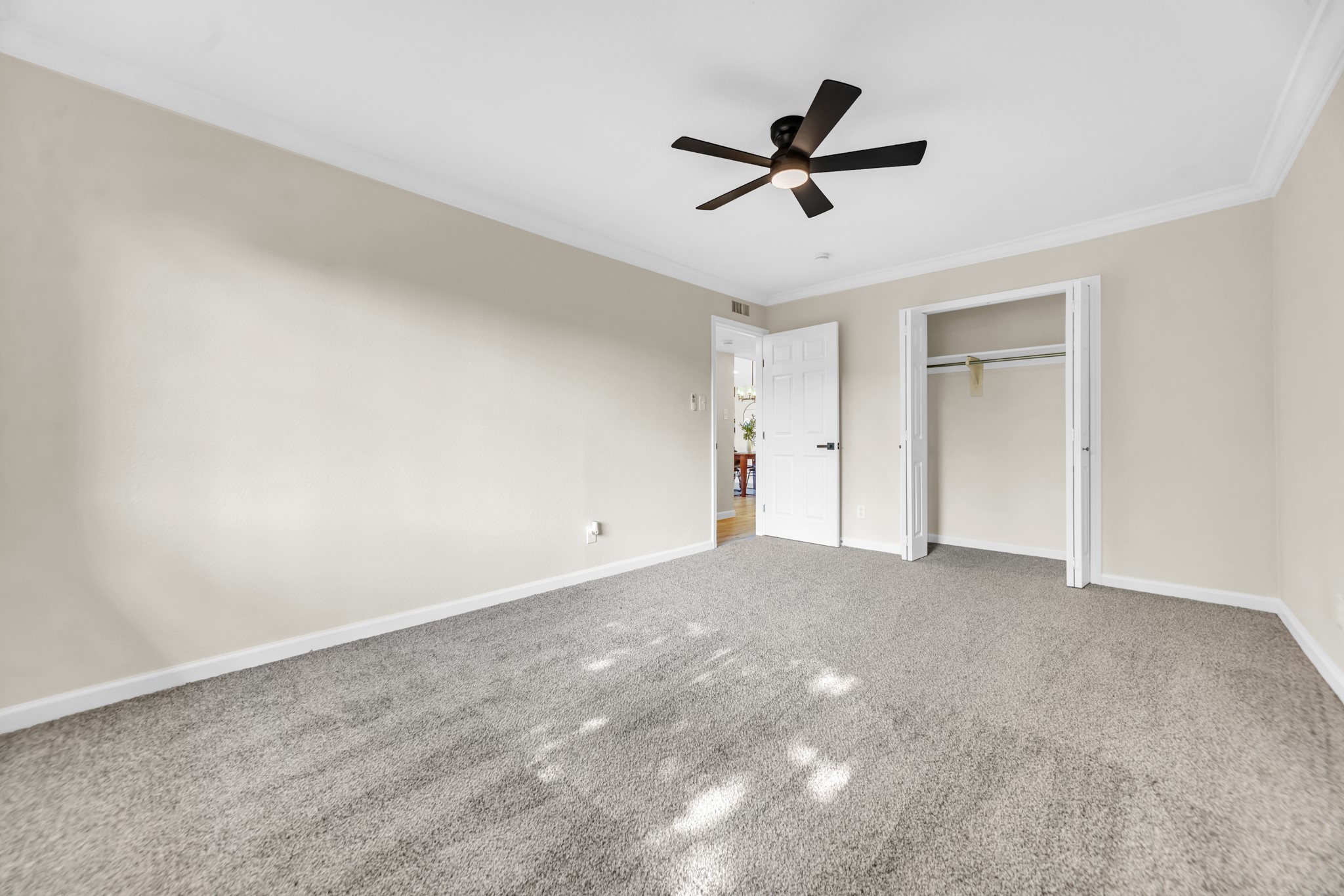 7618 Christie Lane Dallas TX 75249