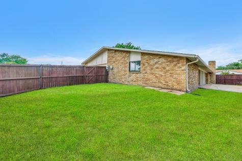 7618 Christie Lane Dallas TX 75249
