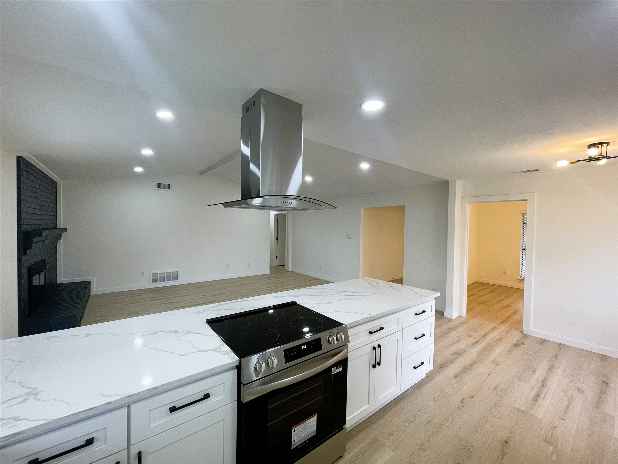 1001 Harness Lane Richardson TX 75081