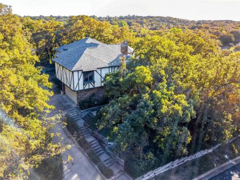 1202 Millbrook Drive Arlington TX 76012