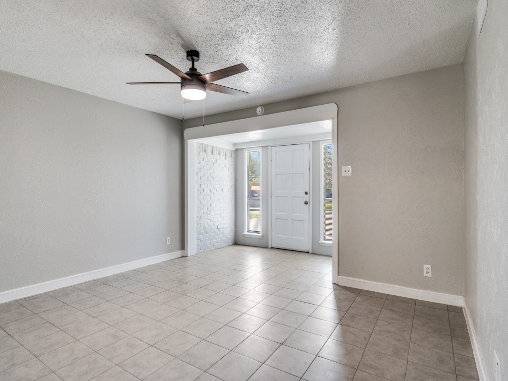 2905 Rilla Drive Garland TX 75041