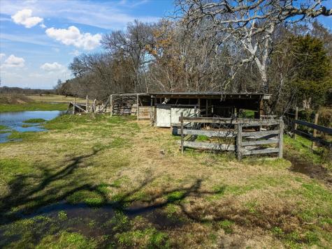 11095 E State Highway 31 Kerens TX 75144
