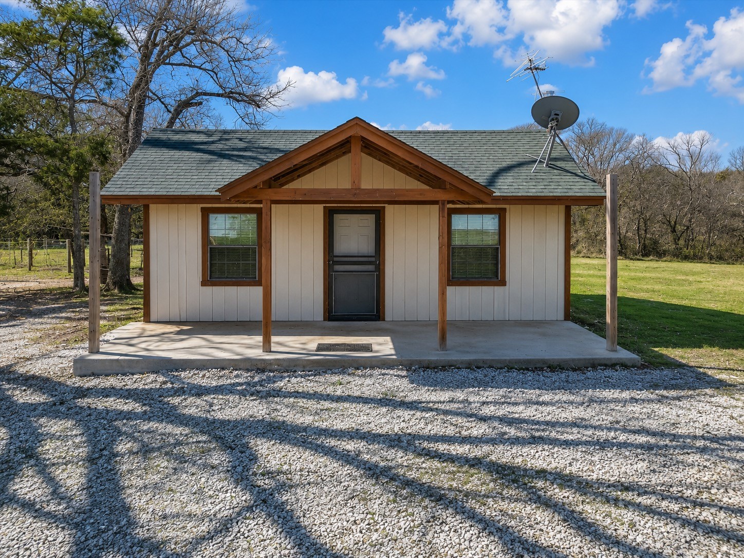 11095 E State Highway 31 Kerens TX 75144