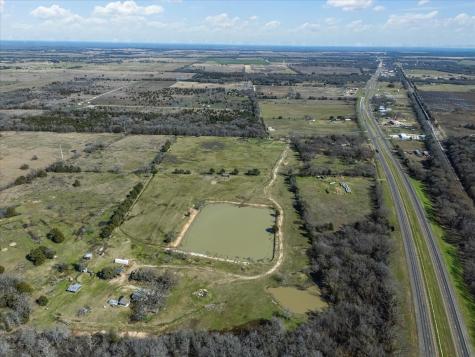 11095 E State Highway 31 Kerens TX 75144